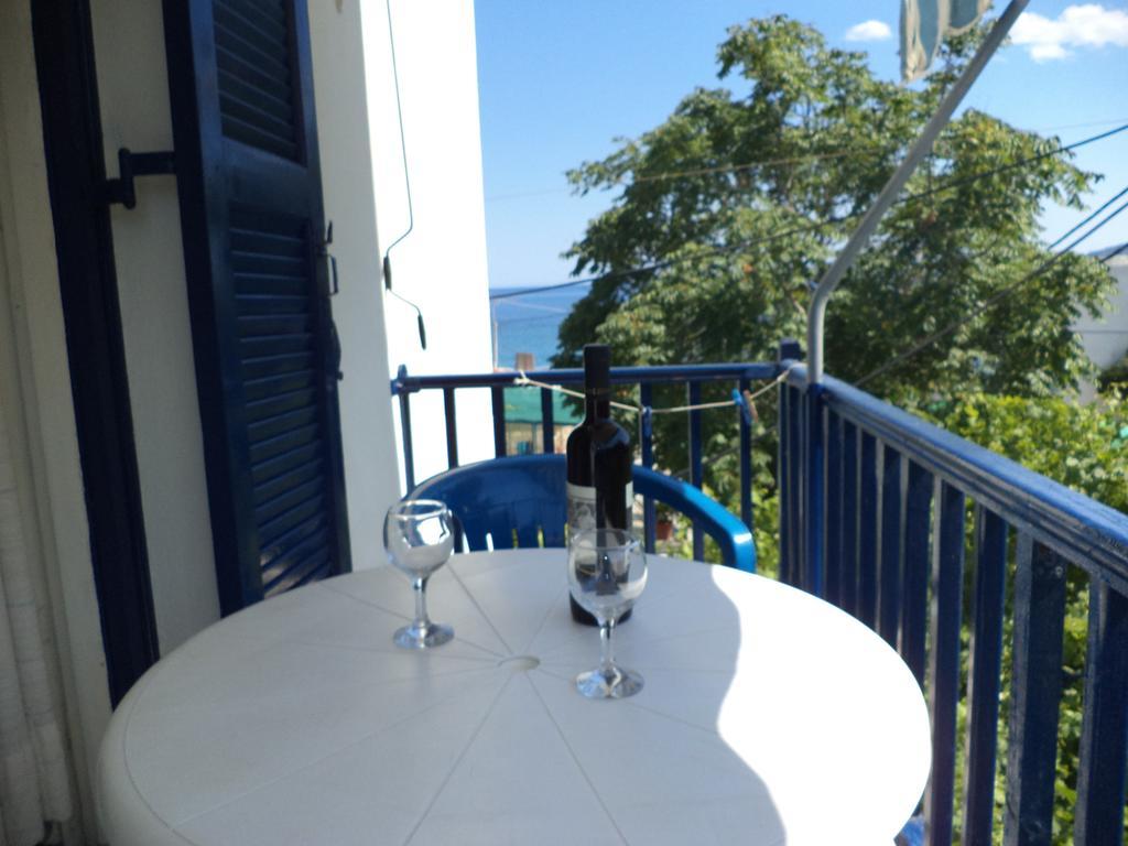 To Kamari Apartment Paralia Agias Foteinis ห้อง รูปภาพ