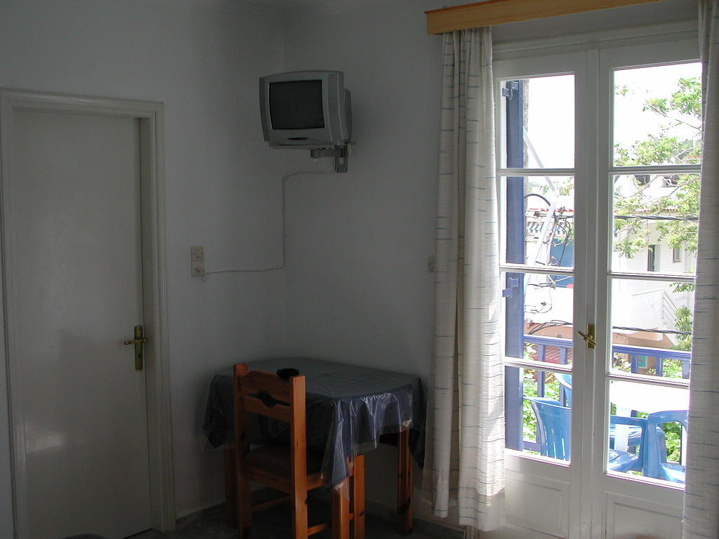 To Kamari Apartment Paralia Agias Foteinis ห้อง รูปภาพ